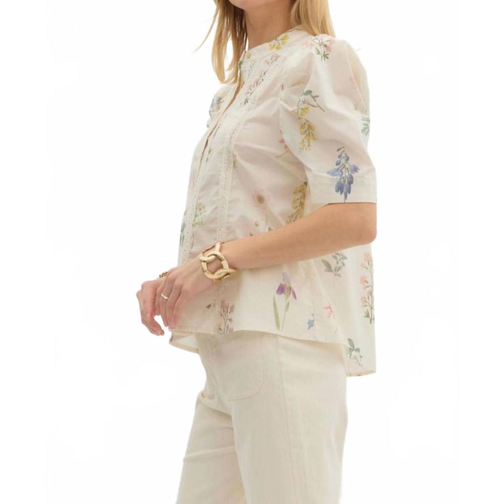 NEW ENTRO grandmillenial floral print top in cream - Picture 3 of 7